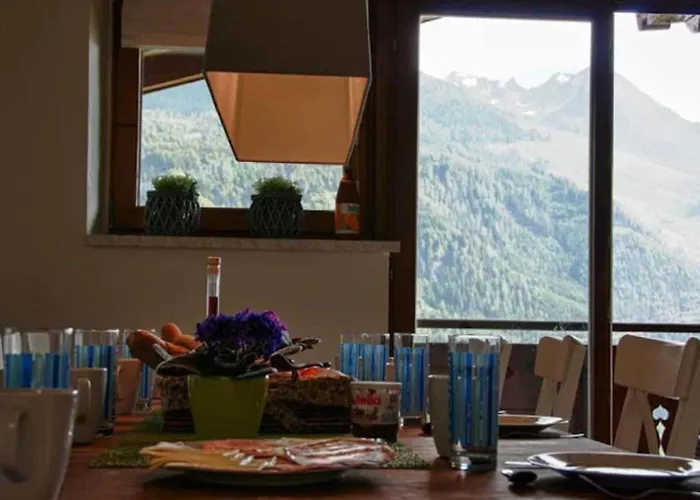 Apartment On The Slope